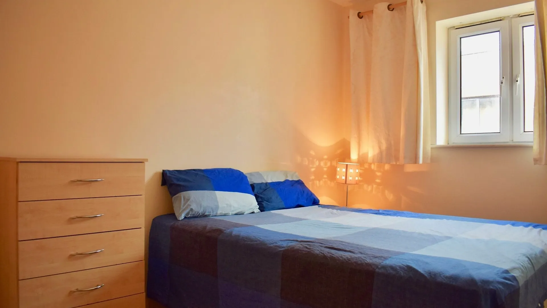 City Centre 1 Bedroom Apartment Dublin 0*,  İrlanda